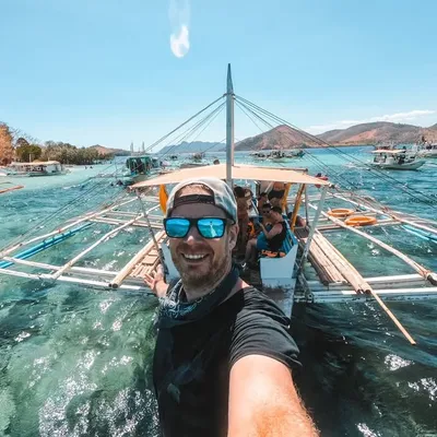 ✈️LETS WANDER THE GLOBE🌏 profile