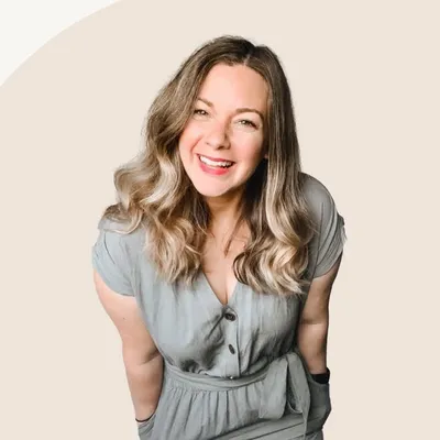 Christine Dill profile