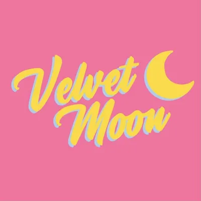 Velvet Moon ๐ profile