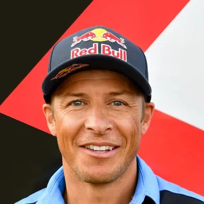 Levi LaVallee profile