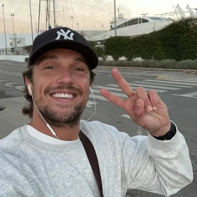 LEWIS BLOOR profile