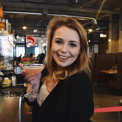 Alexis || Chicago Food & Drink profile