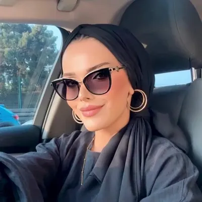 LEYLA AYDINLIK profile