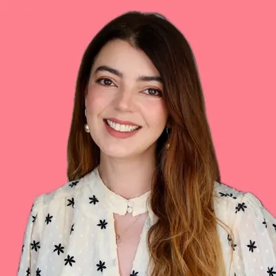 Lia Camargo profile