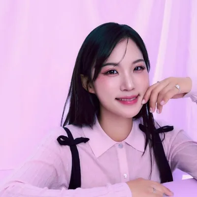 Liah Yoo ๐ด