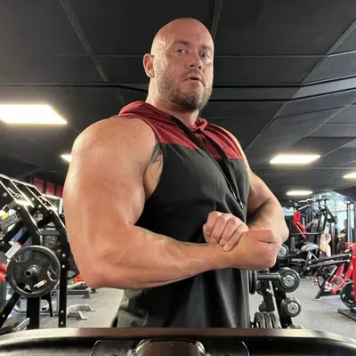 Liam Smith profile