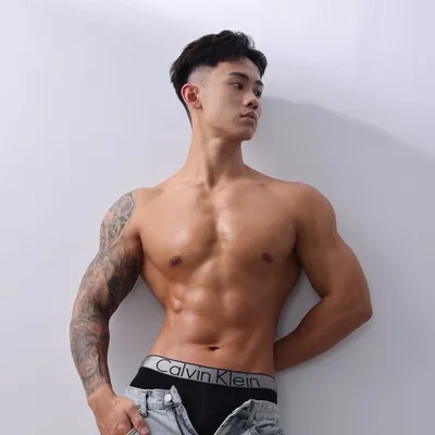 連紹彤 Tony|台中健身教練|品牌 profile