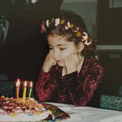 Liana Ayoun profile
