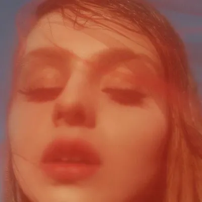 L I A N N A P E R D I S profile