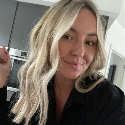 Georgina Russell profile