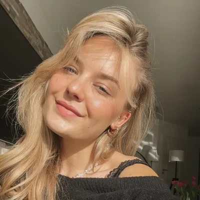 JANA SCHILLI profile