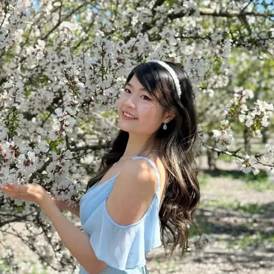 Vivien 🏵️ California Lifestyle & Travel profile
