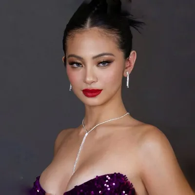 Kate Mana profile