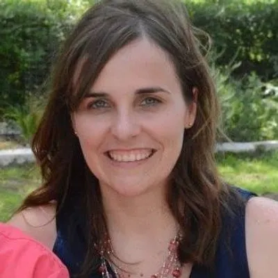 Kerri KC | Life on Treewood profile