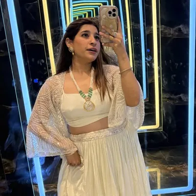 Yamini Bajaj (Jasemine) profile