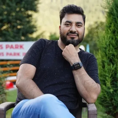 Sheikh Amjad profile