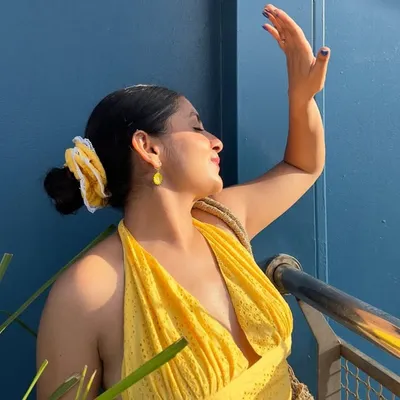 Anuaa Yadav profile