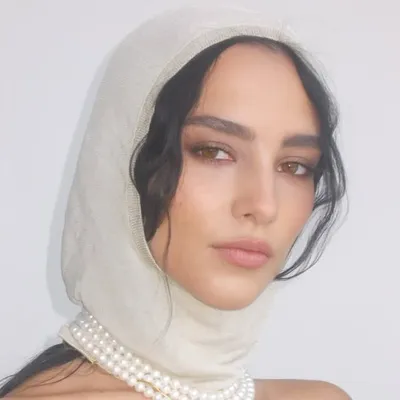 Lili Lilla Nagy profile