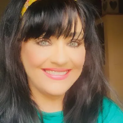 Lillyanne Psychic Medium profile