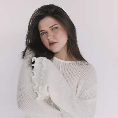 lilly michell profile