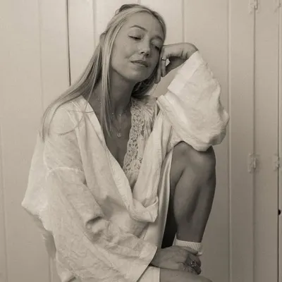 Lily Ashwell profile