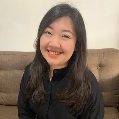 Lily Minarosa profile