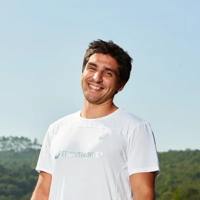 Mauricio Velarde profile