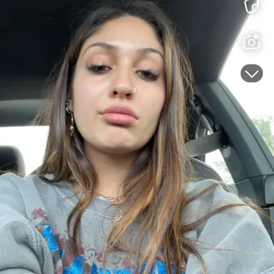linaa😝 profile