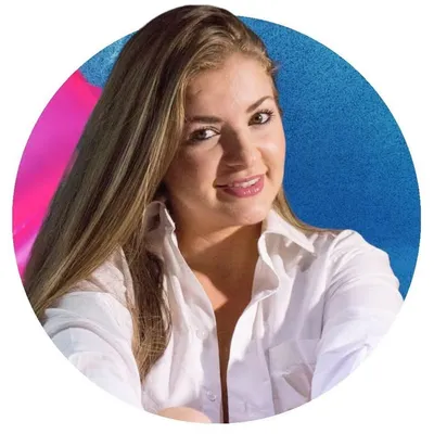 Lina Betancurt profile