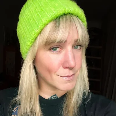 Linda B. profile