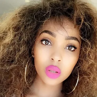 Linda Mtoba profile