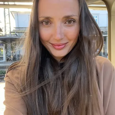 Linda profile