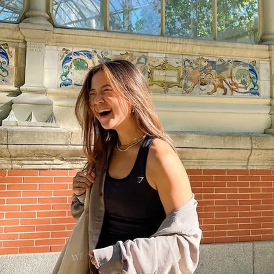 Linda Sun profile