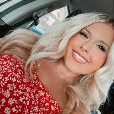 Lindsay Charlton profile