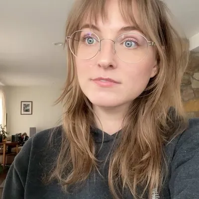 Lindsey profile