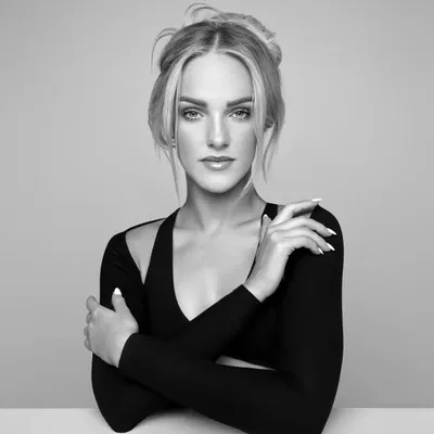 LINDSIE JOHNSON profile
