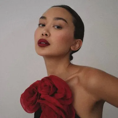 Linh Niller profile