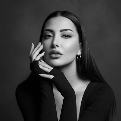linora ๐ค๐จ๐ฆ profile