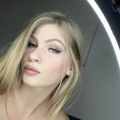 Lacey profile