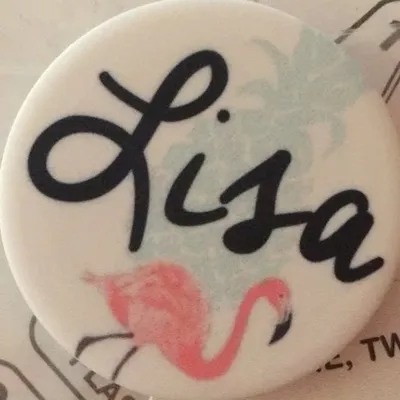 Lisa🤓|26|tattooed😍|MS Fighter🧘🏽♀️ profile