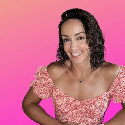 Lisa Berney | Online Transformation Coach profile