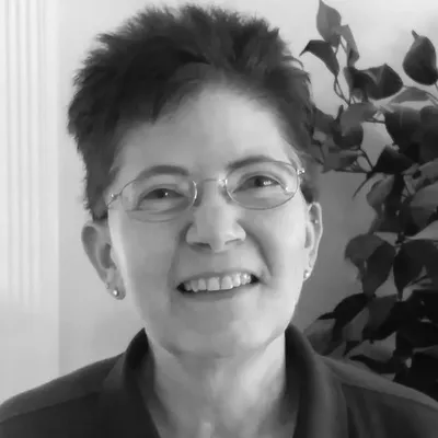 Lisa Bahrami profile