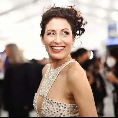 Lisa Edelstein profile