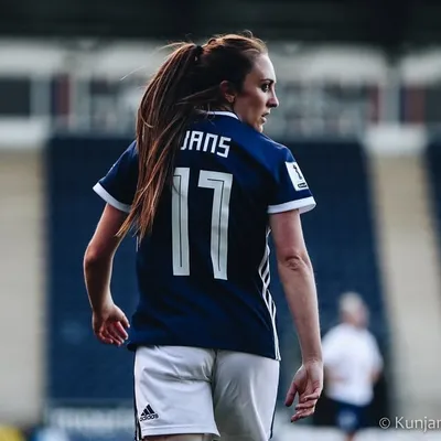 Lisa Evans profile