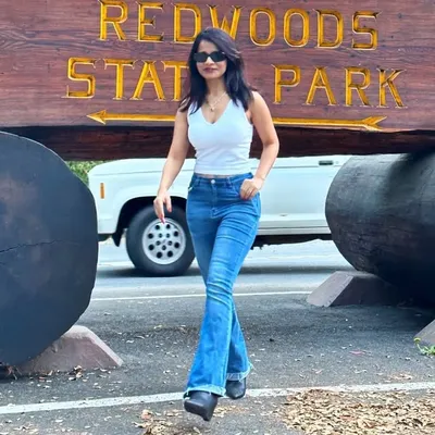 Lisa Ghosal profile