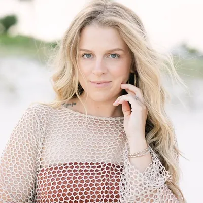 Lisa Huff | beauty business coach ๐ค profile