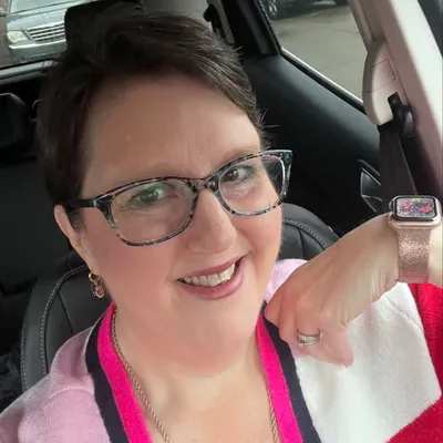 Lisa Lewellen ๐ profile