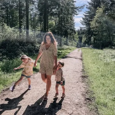 Sarah Henderson profile