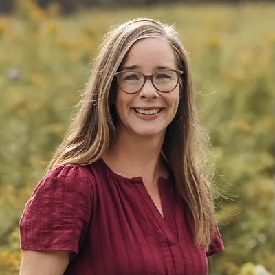 Leigh—Little by Little Homeschool profile