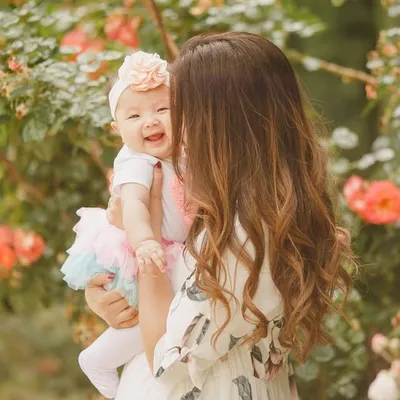 LittleLamReviews ❤️ LMFT profile